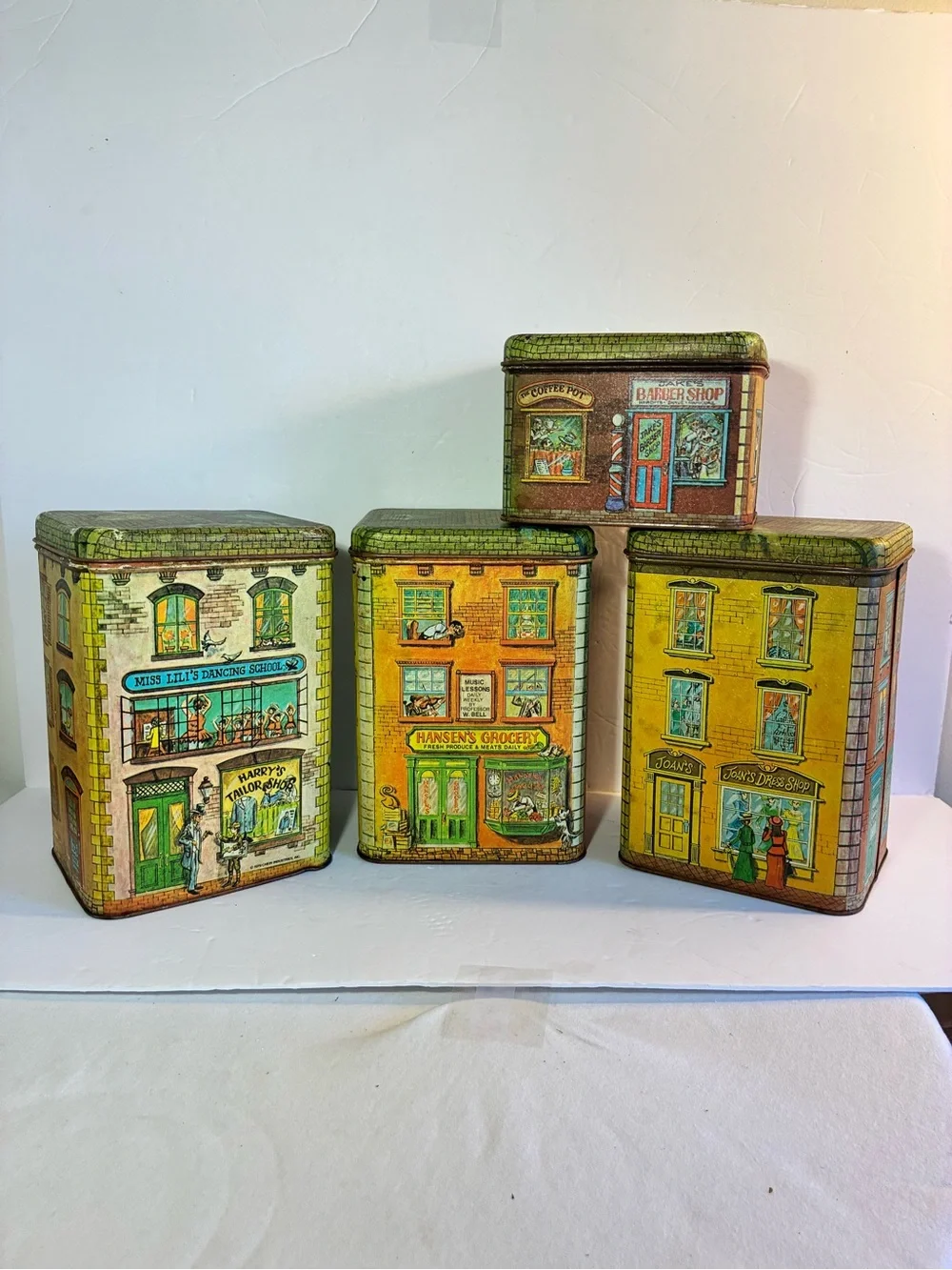 Vintage 5-Piece Kitchen Tin Set – Bread, Coffee, Sugar, Flour & Cookies